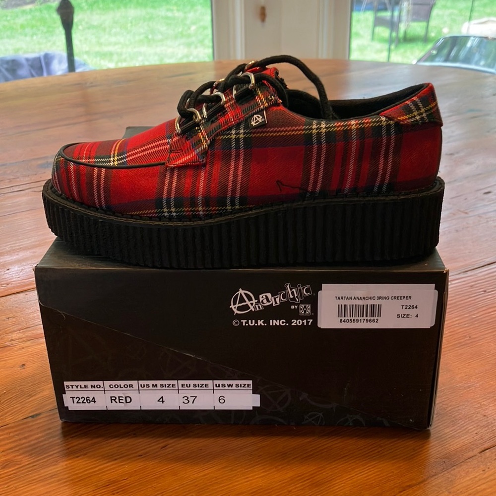 TUK Tartan Anarchic shoes size 6 Brand New